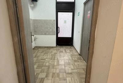 Spațiu comercial, de 80 mp, în Traian - 3