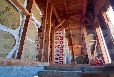 Casă cu 4 camere cu Canalizare în Cristian - 18