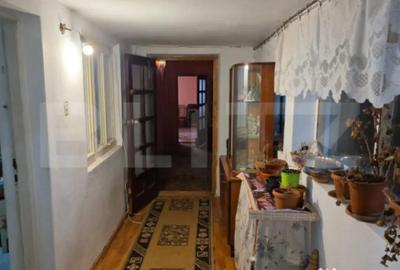 Casă cu 5 camere cu Teren 5585 Mp în Central - 6