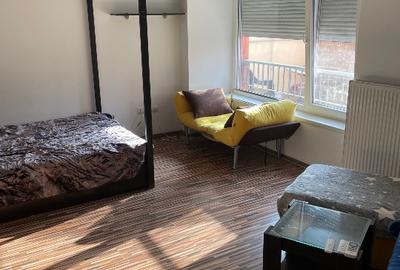 Proprietar,inchiriez ap Banu Construct ,Torontalului,parter,o camera,terasa 13mp Proprietar,inchiriez ap Banu Construct ,Torontalului,parter,o camera,terasa 13mp - 6