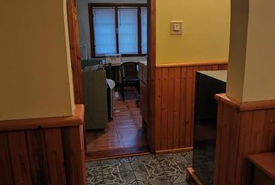 Apartament cu 4 camere decomandat în Micro 3 - 1