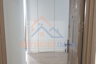 Vanzare apartament 3 camere zona Prelungirea Ghencea - Metrou Raul Doamnei - 1