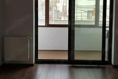 Apartament cu 4 camere decomandat în Central - 6
