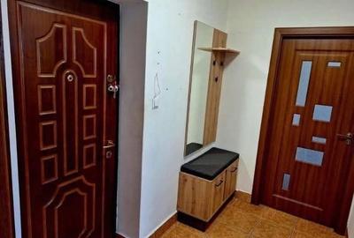 Apartament cu 2 camere decomandat în Solidarității - 3