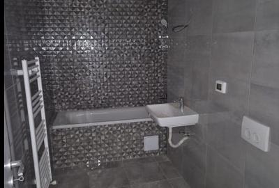 Apartament cu 2 camere decomandat în Tomis Plus