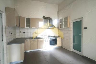 Apartament cu 4 camere decomandat în Podgoria - 2