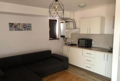 Garsonieră decomandată, mobilată în Central - 3