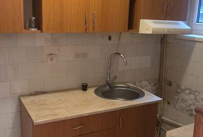 Apartament cu 2 camere decomandat în Micro 14 - 4