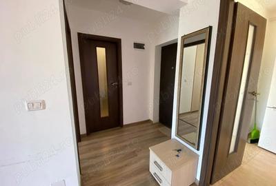 Apartament cu 2 camere decomandat în Roșu