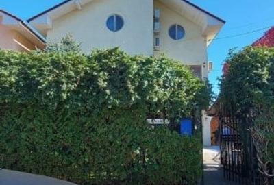 Exclusiv! Pensiune P+1+M pe partea marii  Eforie Nord - 269.000 euro(Cod E8+E10) - 3