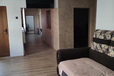 Casă cu 4 camere în Cazasu - 8