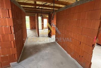 Casă cu 5 camere cu Teren 590 Mp în Tăuții-Măgherăuș - 18