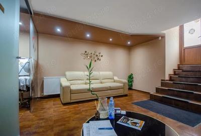 Spațiu comercial, de 80 mp, în Central - 5