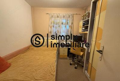 Apartament 2 camere transformate in 3 Consul et 1/4 Apartament 2 camere transformate in 3 Consul et 1/4 - 3