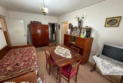 Apartament cu 4 camere în Central