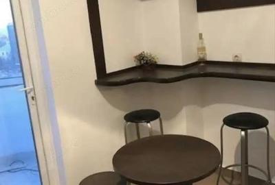 Garsoniera bloc 92' piata unirii 5 min de mers DB1283 - 2