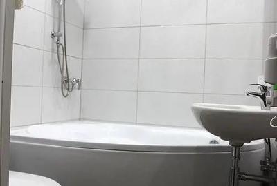 Garsonieră semidecomandată în Eroii Revoluției - 3