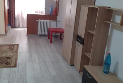 Garsonieră semidecomandată în Cotroceni