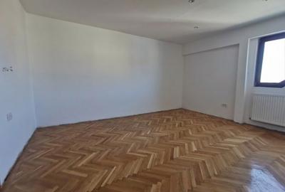 Apartament cu 5 camere decomandat, mobilat în Elisabetin - 12