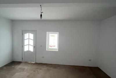 Casă cu 3 camere în Gepiu - 6