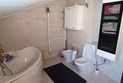 Casă cu 4 camere în Paleu - 2