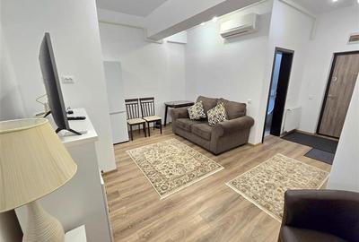 Apartament cu 2 camere decomandat, mobilat în Palat - 3