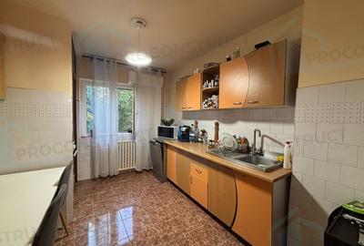 Apartament cu 4 camere decomandat, mobilat în Aradului - 4