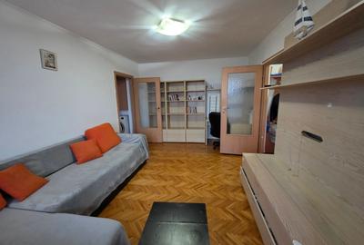 Apartament cu 2 camere semidecomandat în Berceni - 9