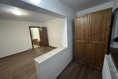 Apartament 1 camera decomandat parter cu balcon amenajat centrala Aradului langa Piata Verde - 1