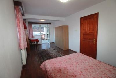 Casă cu 4 camere semidecomandat cu Teren 207 Mp în Central - 8