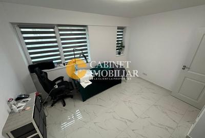 Apartament 3 camere decomandat--Rond Pacurari - 2