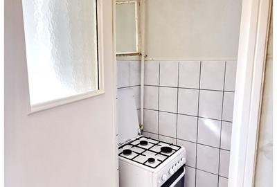 Apartament 3 camere de vanzare, zona Racadau - 4