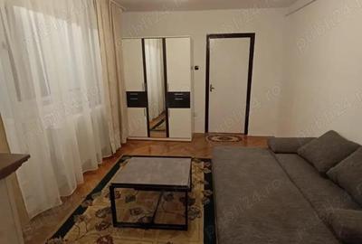 De inchiriat apartament 2 camere Circumvala?iunii - 3