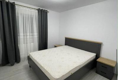 Apartament cu 3 camere decomandat în Cățelu - 2