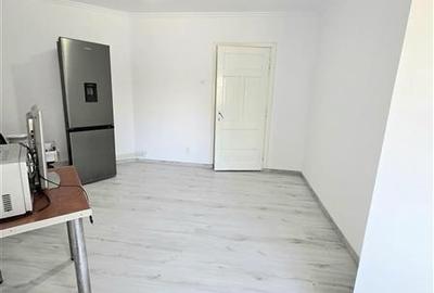 Apartament cu 2 camere decomandat în Central - 12