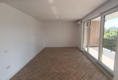 Apartament cu 3 camere în Rediu - 8