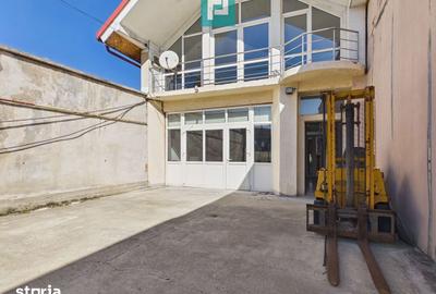 Spațiu comercial, de 300 mp, în Central - 9