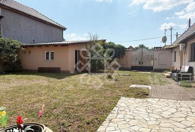 Casă cu 4 camere în Ciupercenii Noi - 1
