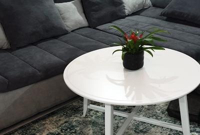 Casă individuală(P+!E+pod)+casă parter în aceeași curte. Teren 270 mp.Curte 150 - 10