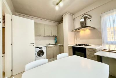 Apartament cu 3 camere, mobilat în Central - 16