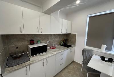 Inchiriez Apartament 2 Camere - 3