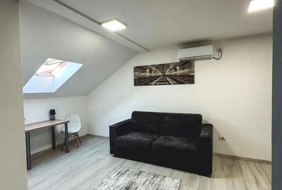 Garsonieră decomandată în Central - 6