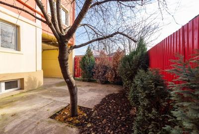 Vila de inchiriat, nemobilata, multifunctionala,  Aparatorii Patriei - 2