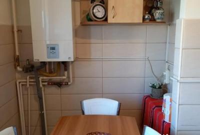 Apartament cu 4 camere decomandat în Brâncoveanu - 13