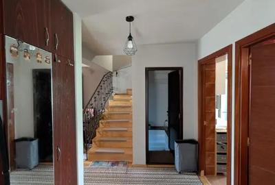 Casă cu 5 camere cu Teren 250 Mp în Florești - 12