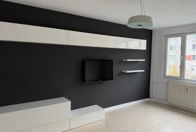 Nicolae Grigorescu Metrou,bl.reabilitat,DECOMANDAT,Amenajat,Liber - 2