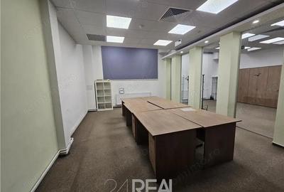 Spațiu comercial, în 1 Mai - 1