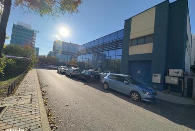 Spațiu comercial, de 396 mp, în Central - 4