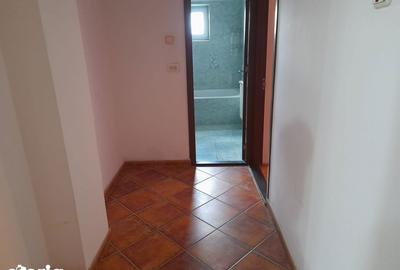 Apartament cu 3 camere în Central - 5