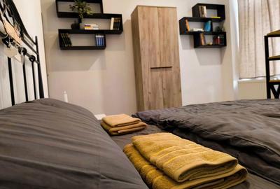 Apartament cu 3 camere decomandat în Turda - 5